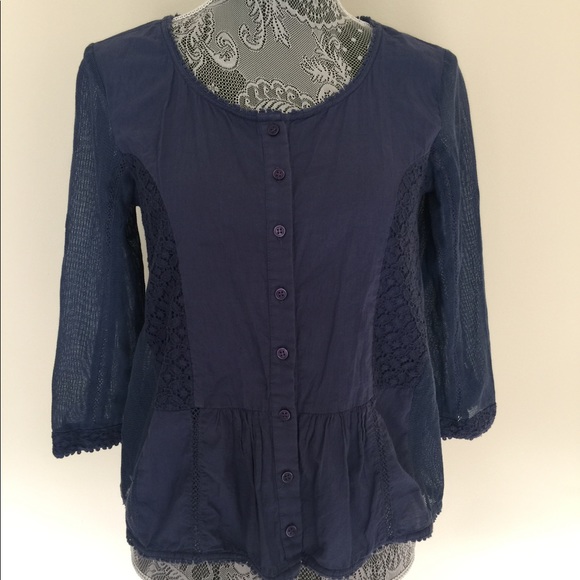 Top - Picture 3 of 6